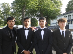 YR11 Prom 2025 - Reception Arrivals